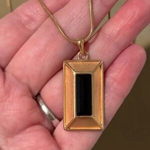 NWT Rose gold plated necklace
